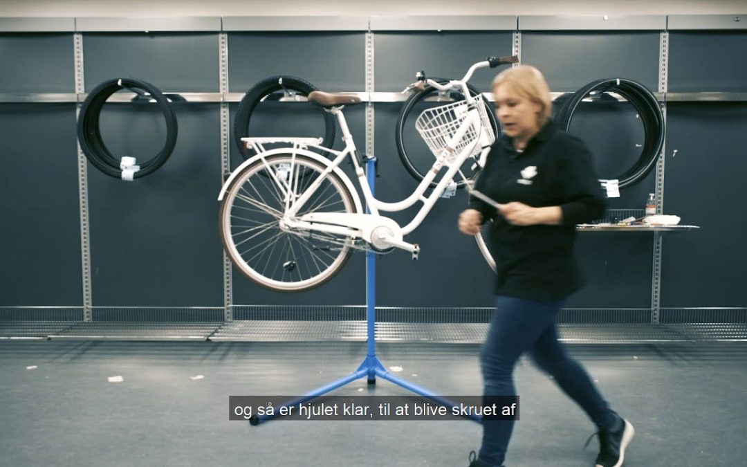 Udskiftning af dæk/slange på baghjul