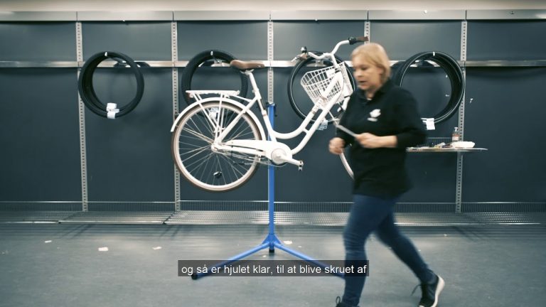 Videoguide: Udskiftning af dæk/slange på baghjul